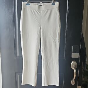 Jones New York Cream Straight Leg Women's Pants